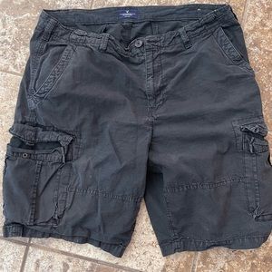 American Eagle cargo shorts